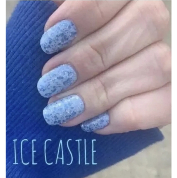 Color Street Ice Castle blue glitter - Picture 3 of 9